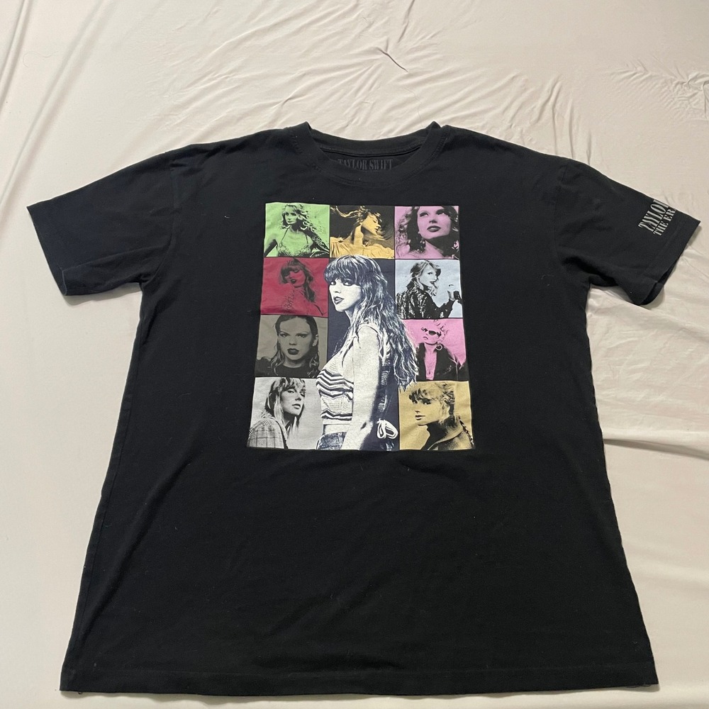 Taylor Swift T-Shirt Unisex Medium Black The Eras Tour Graphic Concert Tee‎ 2023
